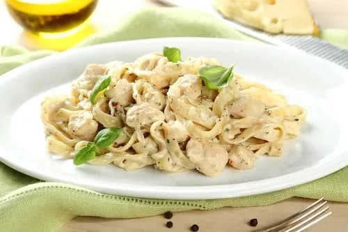 Prosty przepis na zdrowy obiad – szybkie i zbilansowane danie dla każdego