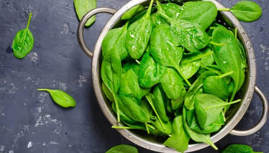 Jak przyrządzić szpinak dietetycznie, aby zachować jego wartości odżywcze