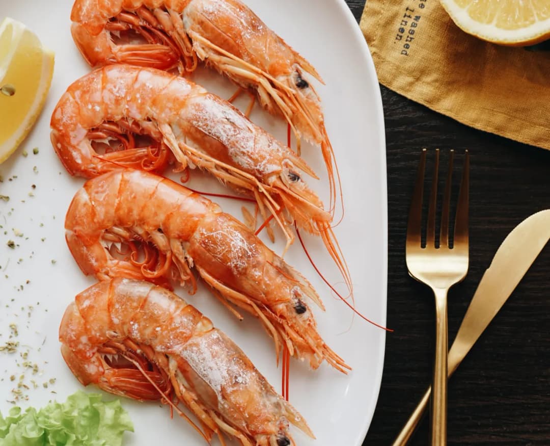 Jak zrobić dietetyczne krewetki – proste przepisy bez zbędnych kalorii